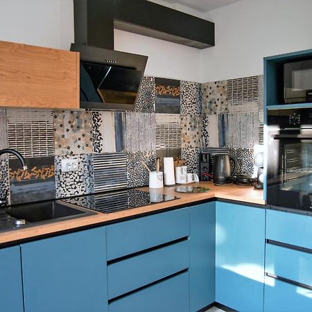 Stunning New Apartment In Centre Of ブゼト エクステリア 写真